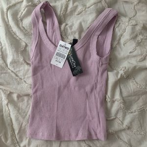 new with tags lilac tank top zumiez